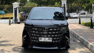 Prabowo-Gibran Kompak Naik Alphard ke Acara Pelantikan, Cek Harga dan Spesifikasinya