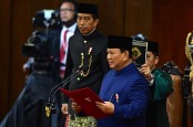 Resmi Lengser dari Presiden RI, Anggota DPR Bersorak Terima Kasih Jokowi!