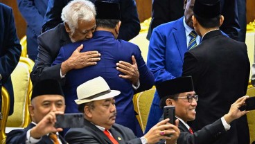 Xanana Hadiri Pelantikan Prabowo: Dulu Musuh Bebuyutan, Kini Saling Berangkulan