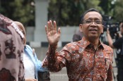 Pratikno Beberkan Suasana di Dalam Pesawat saat Antar Jokowi ke Solo