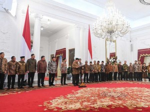 Presiden Prabowo Subianto mengumumkan 53 nama menteri dan kepala badan setingkat menteri dalam jajaran Kabinet Merah Putih