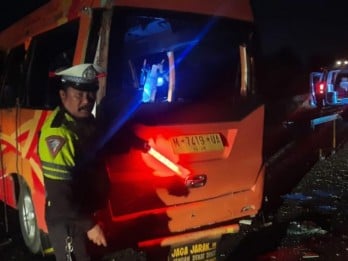 Minibus Kecelakaan di Tol Paspro: 5 Orang Meninggal, 7 Luka-luka