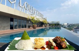 Louis Kienne Simpang Lima Semarang Hadirkan Promo Oktobest