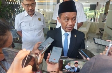 Bahlil Janji Benahi Tumpang Tindih Perizinan Tambang dalam 100 Hari ke Depan