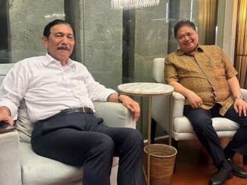 Airlangga Sowan ke Luhut usai Resmi Jadi Ketua Dewan Ekonomi Nasional