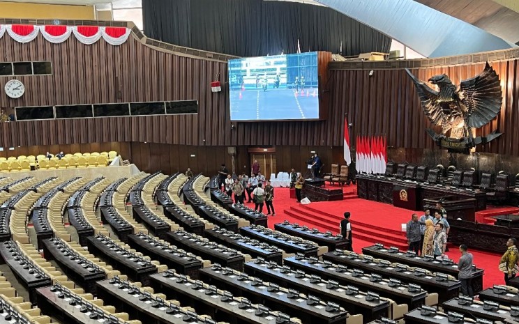 Suasana ruang sidang paripurna di gedung MPR/DPR, Senayan, Jakarta jelang pelantikan Presiden dan Wapres RI 2024-2029 Prabowo Subianto-Gibran Rakabuming. JIBI - Annisa Nurul Amara