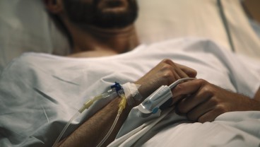 Doa untuk Orang Sakit Agar Cepat Sembuh dan Artinya