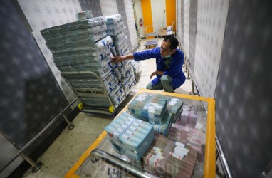 Rupiah Ditutup Melemah ke Level Rp15.646 per Dolar AS