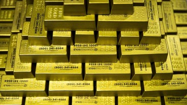 Harga Emas Menguat Imbas Ketegangan Timur Tengah & Pemilu AS