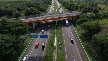 Konstruksi Penambahan Lajur Tol Cipali Rampung Desember 2024