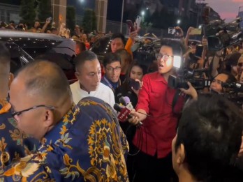 Dharma-Kun Pakai Kemeja Putih, Siap Adu Gagasan di Debat Kedua Pilkada Jakarta