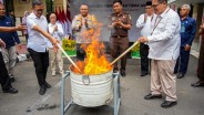 8.307 Lembar Uang Palsu Dimusnahkan di NTB