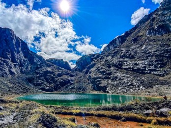 Ingin Jajal Seven Summit Indonesia? Ini Daftar Gunung Tertinggi Tanah Air