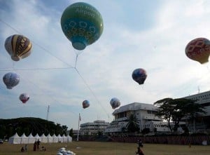 Penerbangan Balon Udara di Lampung Meriahkan Festival Nemui Nyimah