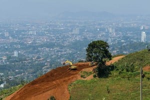 Pemerintah Akan Perketat Izin Alih Fungsi Lahan di Kawasan Bandung Utara