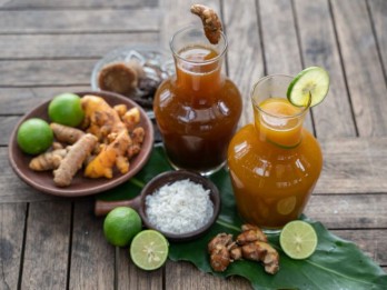 Resep dan Cara Membuat Jamu Beras Kencur, Cabai Jawa, dan Pahitan