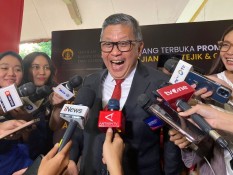 Sindir Gratifikasi Jet Kaesang, Hasto: Ada Yang Mau Kendalikan KPK