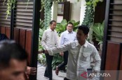 Hasto: Ridwan Kamil Datangi Jokowi Tunjukkan Mentalitas Kalah