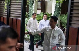 Hasto: Ridwan Kamil Datangi Jokowi Tunjukkan Mentalitas Kalah