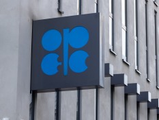 Maju Mundur OPEC+ Genjot Pasokan Minyak dan Ramalan Harga 2025