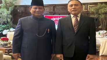 Iwan Bule dari Wakil Ketua Dewan Pembina Gerindra Jadi Komut Pertamina