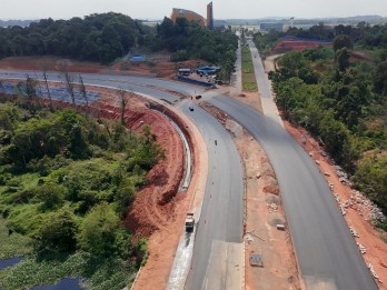 Proyek Jalan Alternatif Menuju Bandara Hang Nadim Batam Rampung 75,41%