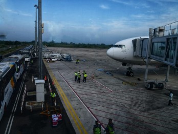 Bey Minta Senator Asal Jabar Bantu Bandara Kertajati