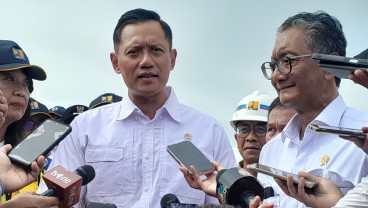 Pembangunan Tanggul Laut jadi Perhatian Prabowo, AHY Longok Proyek NCICD