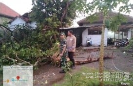 Angin Puting Beliung Rusak 24 Rumah di Trenggalek