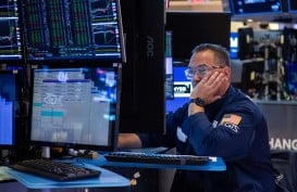 Wall Street Merah, Dow Jones Turun 257 Poin Jelang Pilpres AS