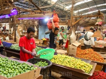 Konsumsi Rumah Tangga Kuartal III/2024 Melambat dari Tahun-Tahun Sebelumnya, Ekonomi Lesu