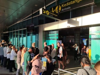 Bandara Komodo Kembali Beroperasi Setelah Tes Negatif Abu Vulkanik Lewotobi Laki-Laki