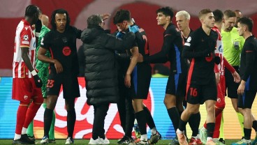 Bek Muda Barcelona Dapat 10 Jahitan di Wajah Usai Ditendang Pemain Red Star