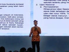 Gibran Curhat Suratnya Pernah Dicueki Nadiem Makarim