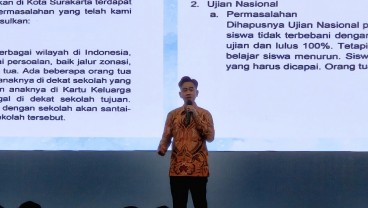Gibran Curhat Suratnya Pernah Dicueki Nadiem Makarim