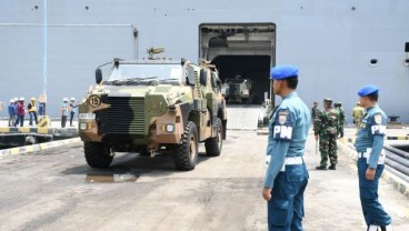 Latihan Tempur di Baluran, Prajurit dan Persenjataan Australia Mendarat