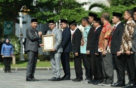 Hari Kesehatan Nasional: Bey Imbau ASN Jabar Olahraga 30 Menit Sehari