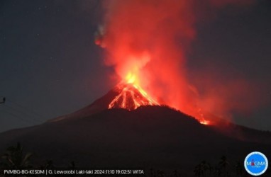 Mencari Jalan Pulang Saat Erupsi Lewotobi