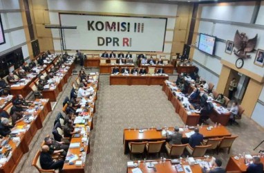 Komisi III DPR Cecar Jaksa Agung Burhanuddin Soal Kasus Korupsi Tom Lembong