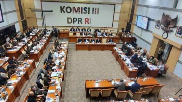 Anggota DPR Kompak Cecar Jaksa Agung Soal Muatan Politis Pada Kasus Tom Lembong