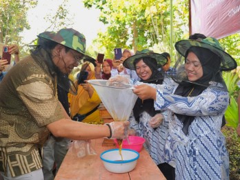 Pemberdayaan UMKM Perempuan di Purwokerto Lewat Budi Daya Lebah Klanceng