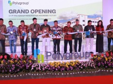 Pabrikan Pohon Natal Buatan dan Dekorasi Musiman Investasi Rp1,7 Triliun di Kendal