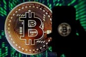 Efek Trump Mereda, Harga Bitcoin Turun di Bawah US$90.000