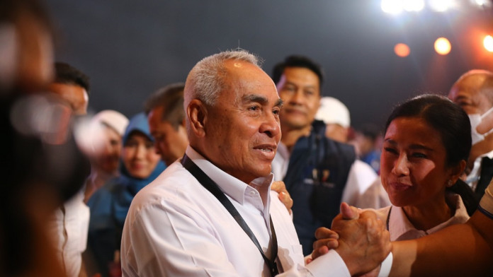 Survei Poltracking Pilkada Kaltim: Elektabilitas Isran Noor dan Hadi Mulyadi Sentuh 52,9%