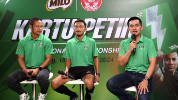 Peluncuran MILO Kartu Petir, Panduan Keselamatan Bagi Wasit dalam Memimpin Pertandingan Agar Tetap Aman Saat Hujan
