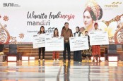 Dukung Industri Kreatif, Bank Mandiri Dorong Tenun Tradisional Go Global