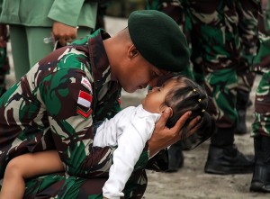 Pemberangkatan Satuan Tugas Pengamanan Perbatasan Indonesia-Papua Nugini