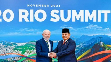 Memakai Peci Hitam, Prabowo Tiba di KTT G20 Brasil Langsung Disambut Hangat Presiden Lula