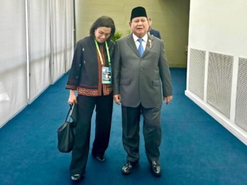 Momen 'Sweet' Sri Mulyani dan Prabowo Berjalan Beriringan di G20 Brasil