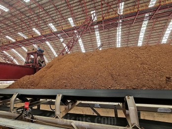 Anak Buah Airlangga Soroti Smelter Bauksit di Kalbar Belum Pakai Energi Bersih